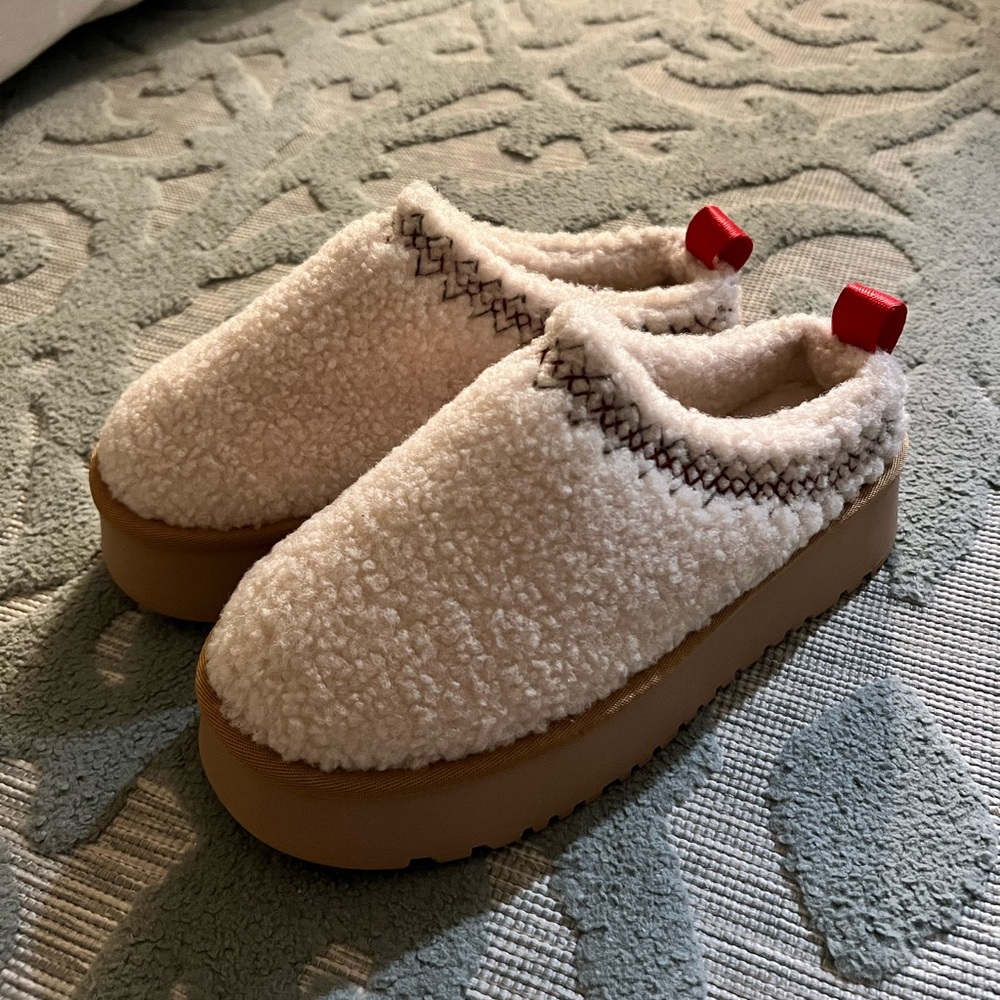 White Sherpa Platform Slippers - Brand New!
